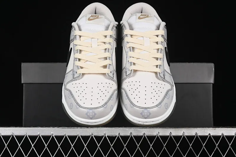 All Categories Nk SB Dunk Series Nk SB Dunk Low Low-top sneakers Nk Dunk Low Sanci Laboratory Ancient Tang Dynasty print Low-top casual sneakers FJ4188-001